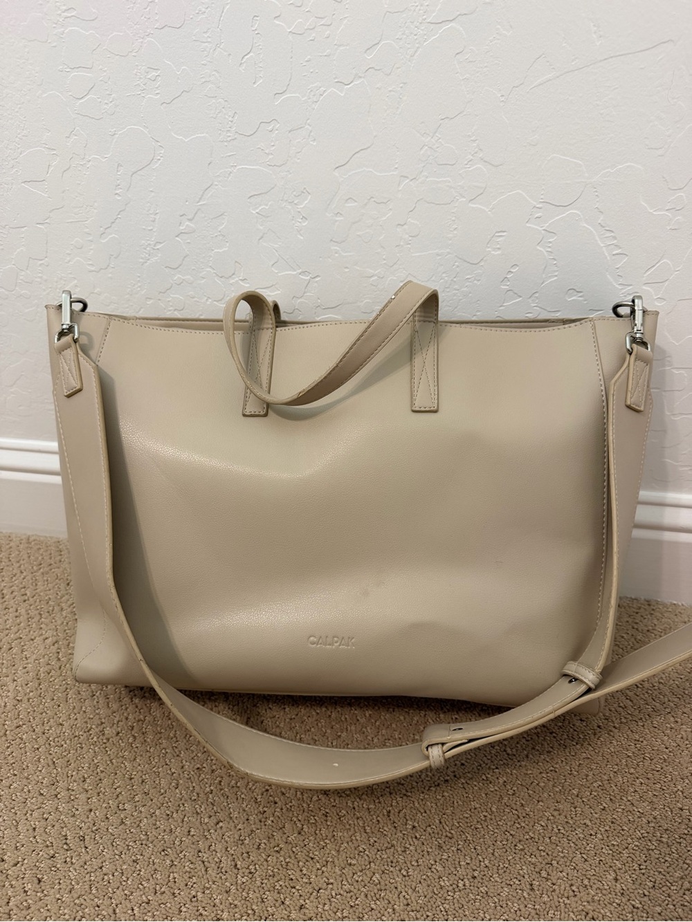 CalPak Haven 16” Lap Top Bag Work School Tote